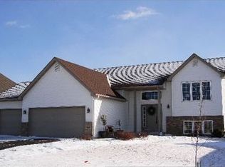 5727 128th St N, Hugo, MN 55038