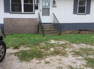 2811 1/2 Residence St, Alton, IL 62002