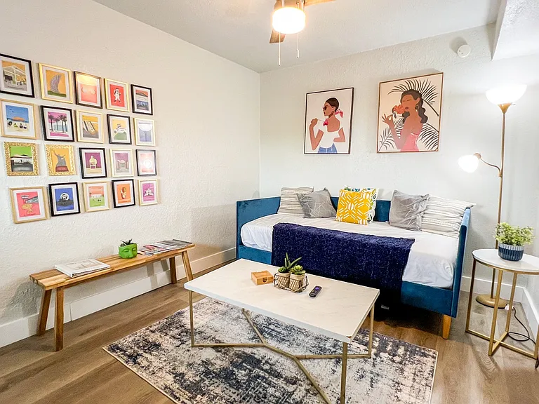 1116 Morgan Ave #202 — Photo 3