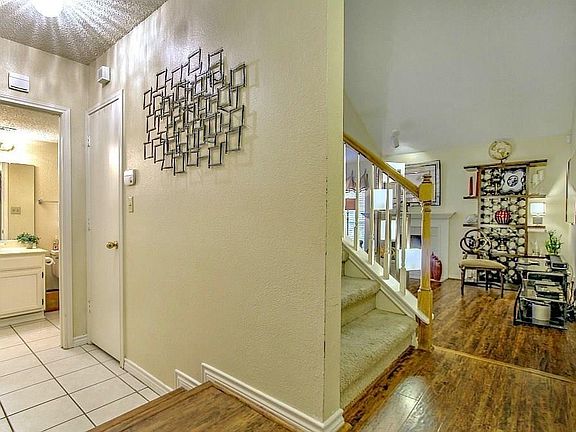 2nd image of 8426 Towneship Ln