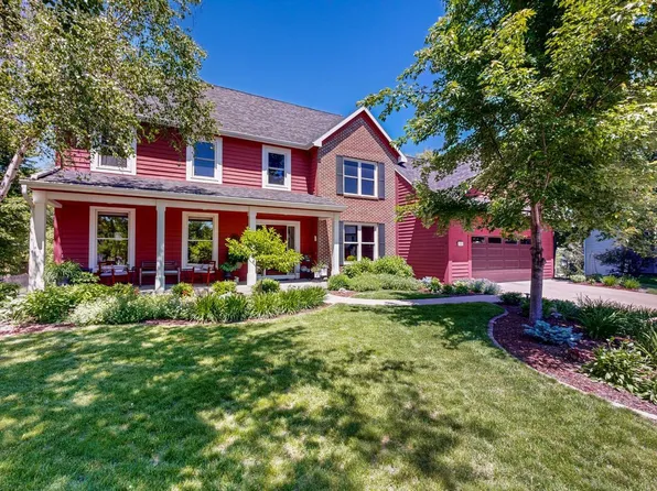 1900 Stonewall Ln SW, Rochester, MN 55902