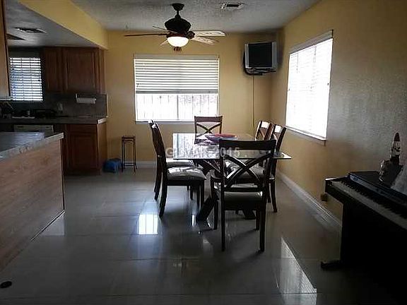 4th image of 1604 Blue Mountain Dr
