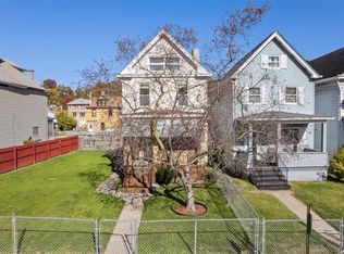 322 Grove St, Mc Kees Rocks, PA 15136