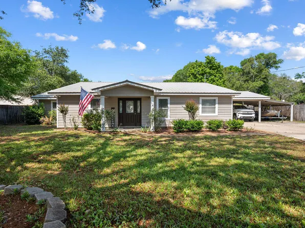 1452 Live Oak St, Niceville, FL 32578