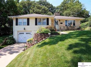 9658 N 29th St, Omaha, NE 68112