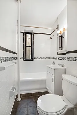 Rented by Akelius Real Estate Management | media 11