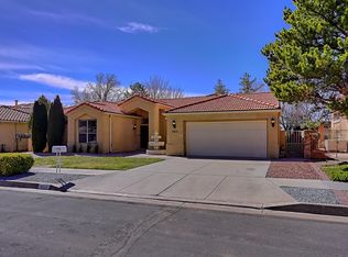 5813 Mimosa Pl NE, Albuquerque, NM 87111