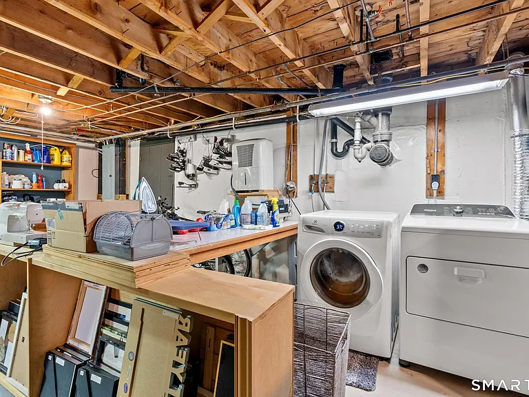 38 Barry Ln — Photo 26