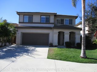 1067 Greenway Rd, Oceanside, CA 92057