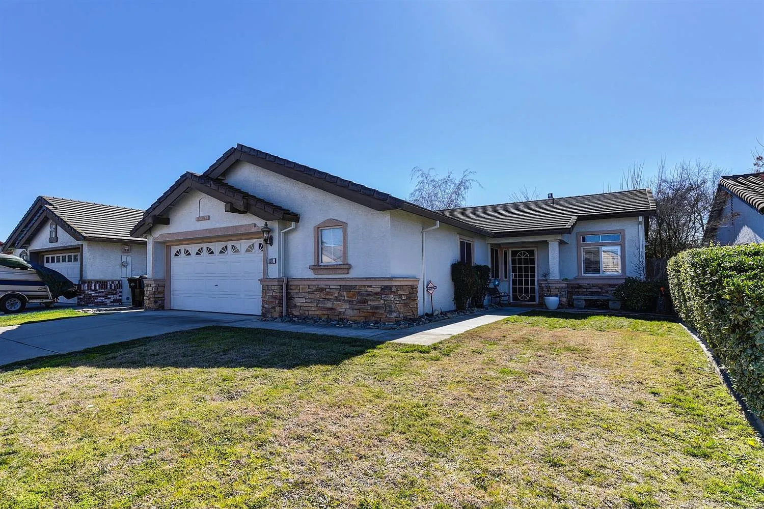 9316 Heathfield Way photo 1