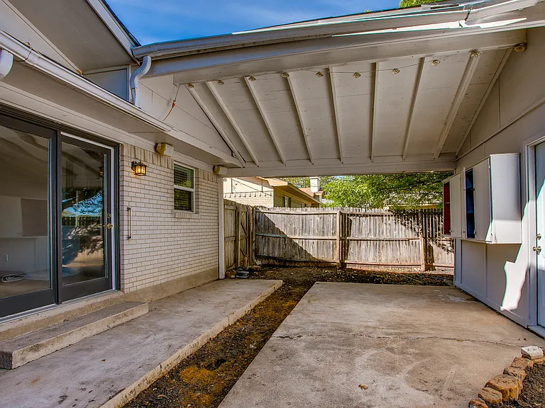 2020 Cap Rock Dr — Photo 27