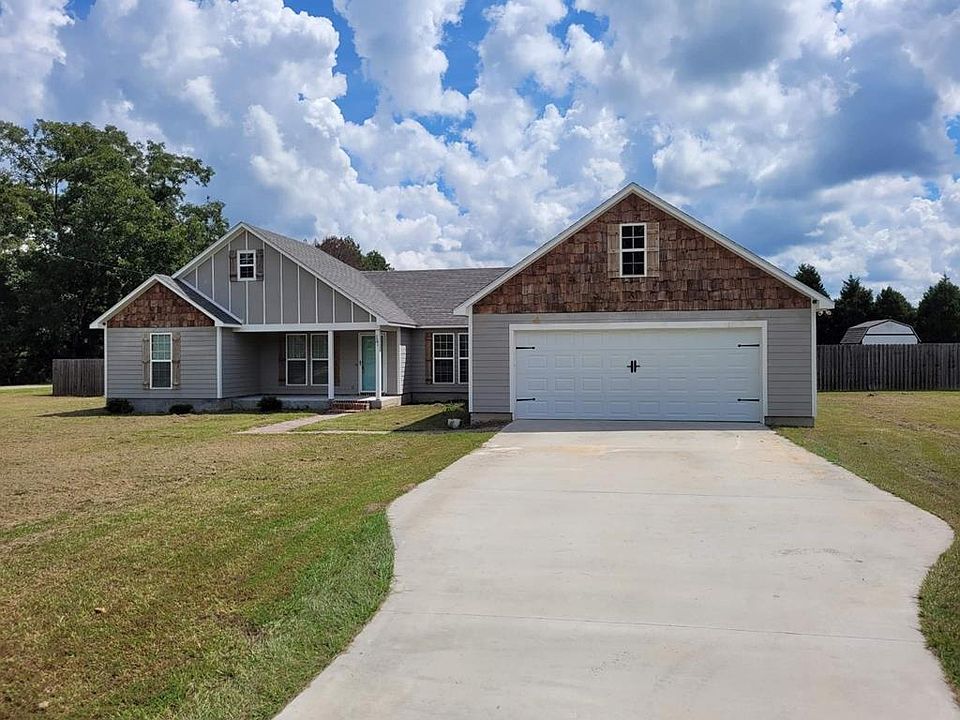 1st image of 17 Woody Springs Dr