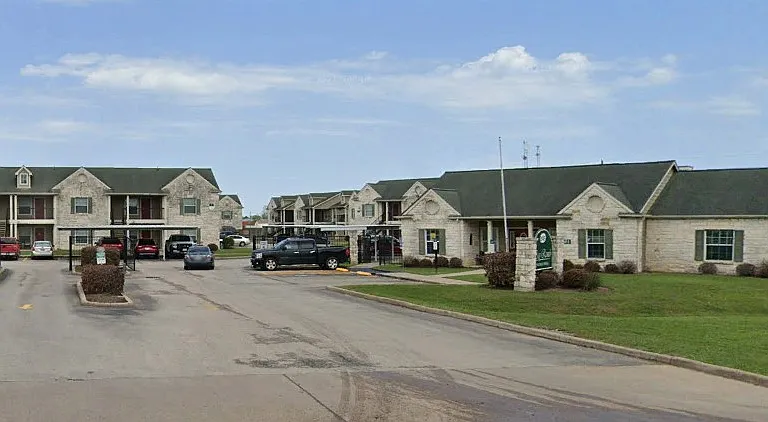 Bay Ranch Apartments — Photo 9