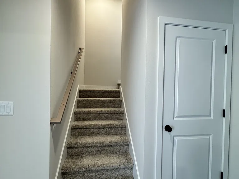 4255 Aberdeen Way NE — Photo 27