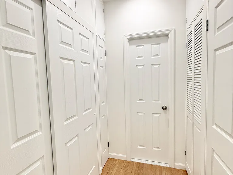 2 Doscher St #5 — Photo 14