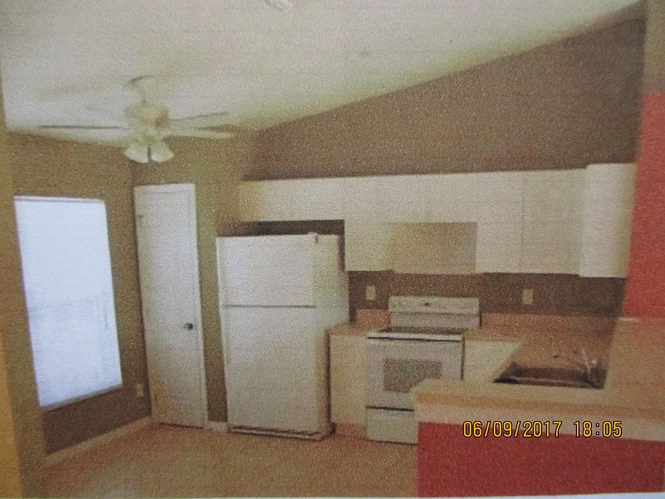 322 LABREE KITCHEN