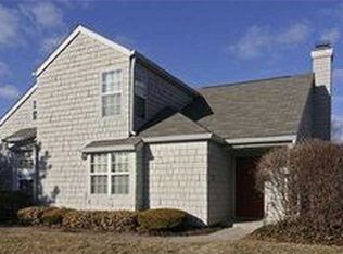 7172 Harbour Isle, Indianapolis, IN
