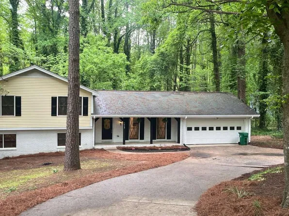 4639 Hardwood Rd, Stone Mountain, GA 30083