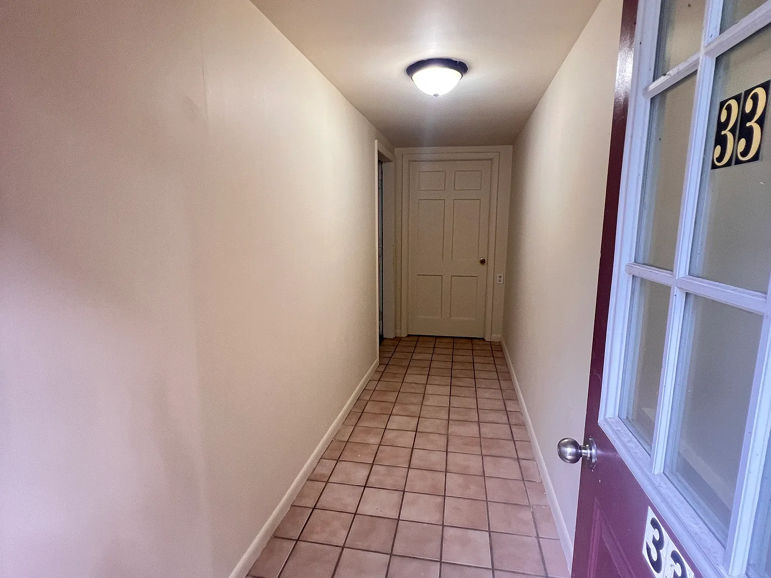 Studio, 400 sqft, $1,685 — Photo 2