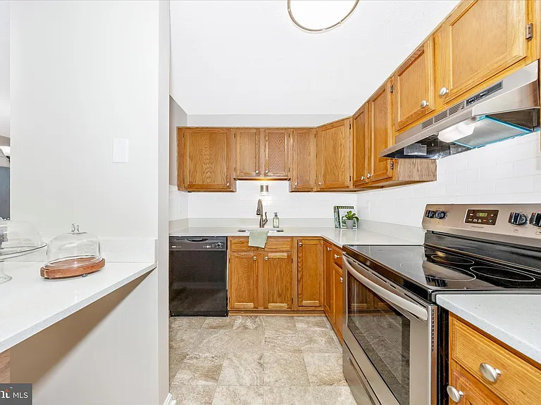 2112 Whitehall Rd #1C — Photo 15