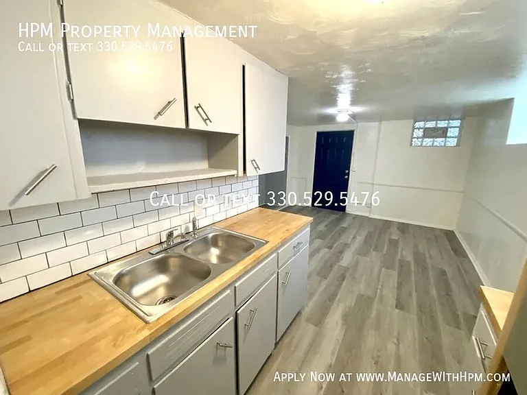 1415 Yale Ave NW #9 — Photo 7
