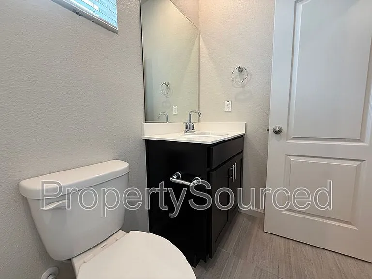 2957 Mokelumne Ct — Photo 22