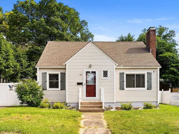 52 Fulton Road, Manchester, CT 06040