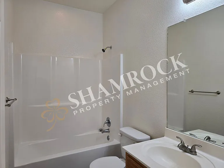 814 Chambers Creek Cir — Photo 15