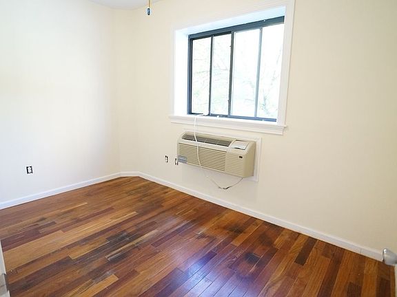 2nd image of 294 Willis Ave #1