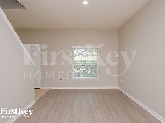 2nd image of 11108 Creek Haven Dr