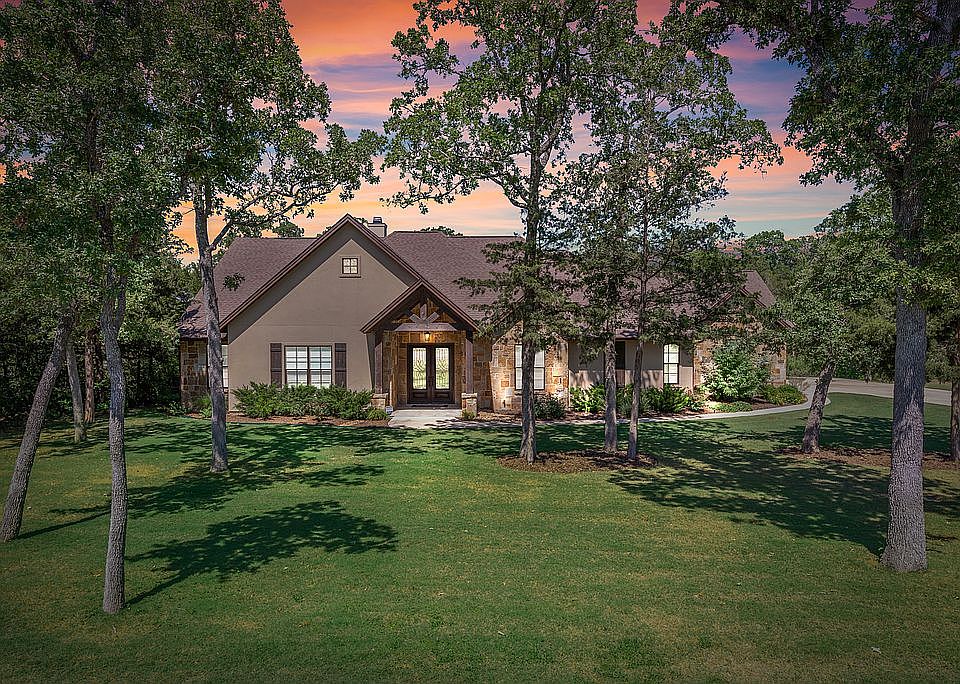 1st image of 11713 Spanish Oak Ct