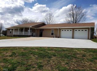 241 High Rolling Meadow Dr, Mount Airy, GA 30563