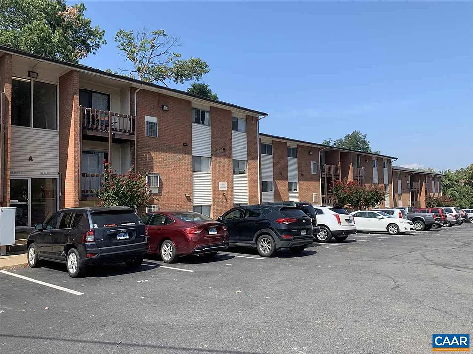 1215 Wertland St #C42