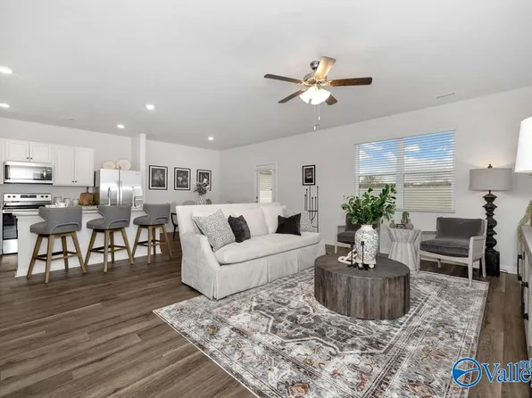 123 Maple Spring Trl, Madison, AL 35758