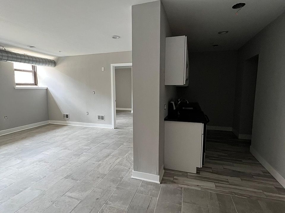 1st image of 1507 S 17th St #B109