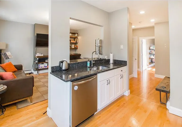 111 Heath St #2 — Photo 2