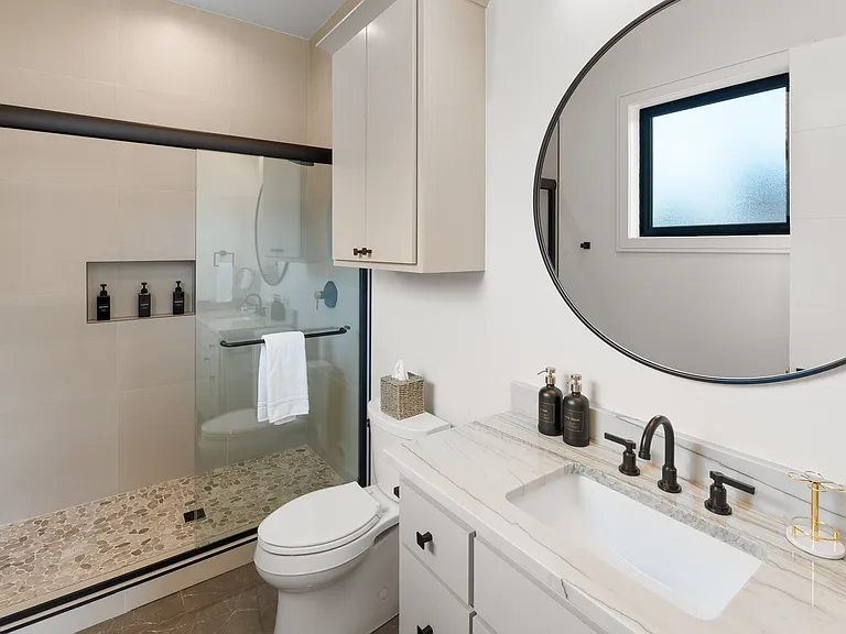 3804 S Saint Louis Ave — Photo 44