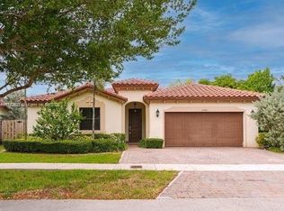 15340 SW 176th Ln, Miami, FL 33187