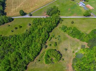 2 Generostee Church Rd, Starr, SC 29684