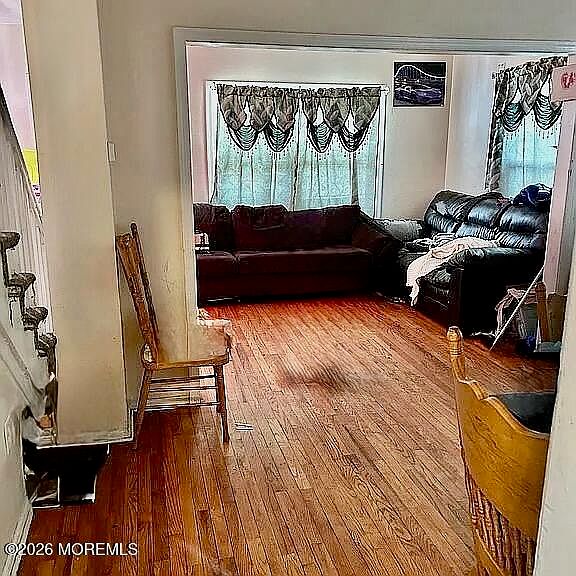 2nd image of 1318 1/2 Asbury Avenue