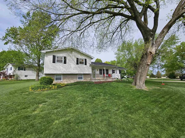 1403 Hawthorne Dr, Vincennes, IN 47591
