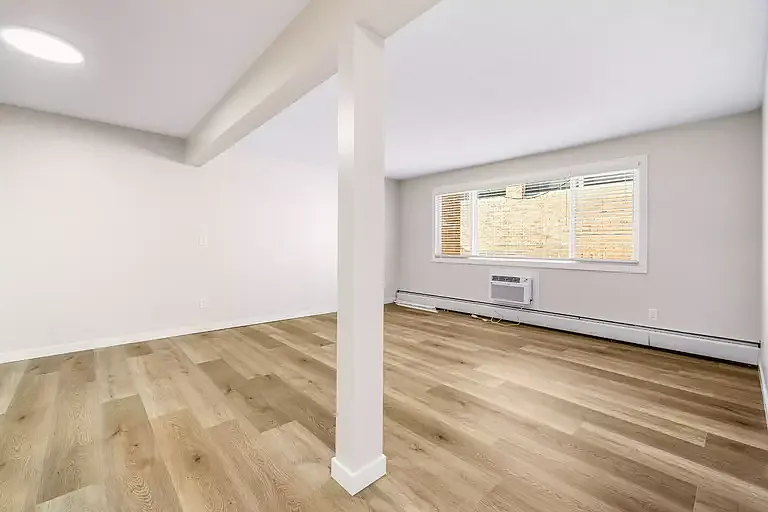 2151 Hamilton St #16 — Photo 4