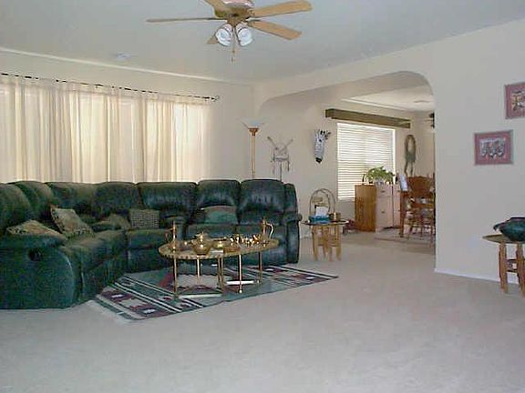 4th image of 589 W Jardin