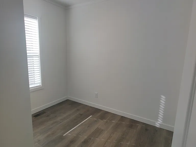 330B Kathleen St — Photo 16