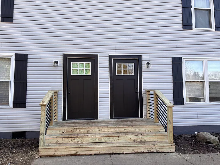 540 Lewis St #A — Photo 3