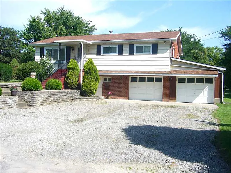 100 Striffler Rd photo 1