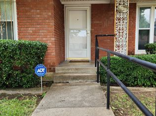 2603 W 12th St, Dallas, TX 75211