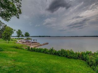 9546 Simpson Rd, Brewerton, NY 13029