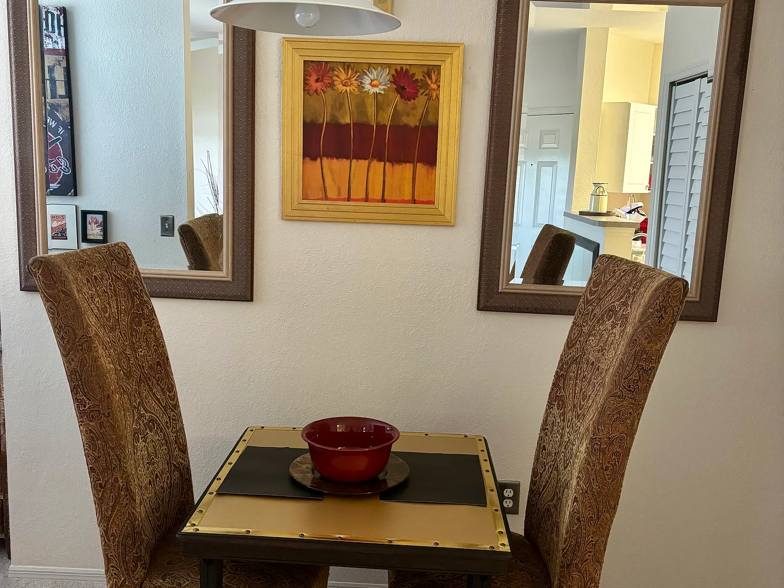 1 bed, 950 sqft, $1,950 — Photo 3