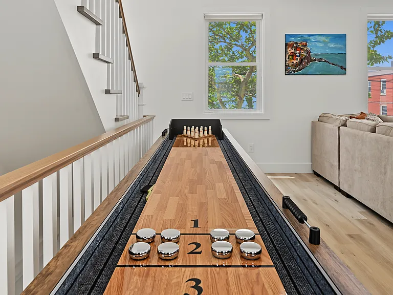 113 N Brighton Ave — Photo 4
